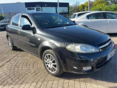 Usado Chevrolet Lacetti CDX 109 CV (80 kW) 2005 Negro Berlina