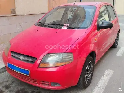 Usado Chevrolet Kalos SE 72 CV (52 kW) 2005 Rojo Berlina