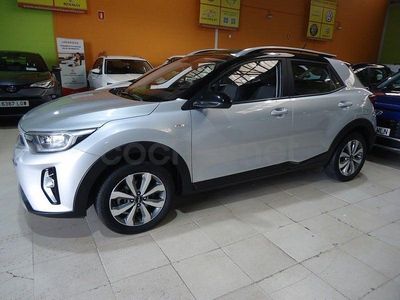 Usado Kia Stonic Plus 84 CV (61 kW) 2023 Gris / plata SUV