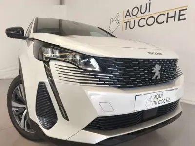 Usado Peugeot 3008 Allure 131 CV (96 kW) 2023 Blanco SUV