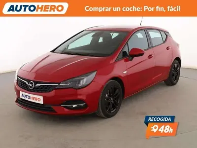 Usado Opel Astra GS Line 131 CV (96 kW) 2020 Rojo Berlina