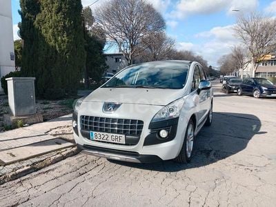 Blanco Usado 2009 Peugeot 3008 Premium Berlina | 6900 € (Precio justo)
