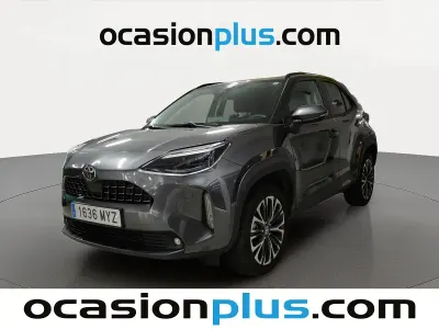 Usado Toyota Yaris Cross Style 116 CV (85 kW) 2025 Gris SUV