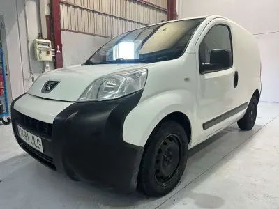 Usado Peugeot TePee Active 79 CV (58 kW) 2016 Blanco Van