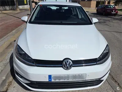Usado VW Golf VII Sportline 115 CV (84 kW) 2017 Blanco Berlina