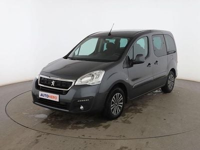 Gris Usado 2018 Peugeot TePee Active Monovolumen | 14.699 € (Precio justo)