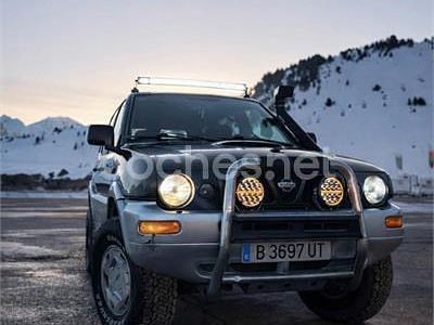 Usado Nissan Terrano SE 125 HP (91 kW) 1998 Verde SUV