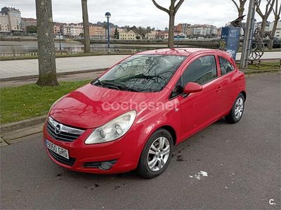 Usado Opel Corsa 75 CV (55 kW) 2008 Rojo Utilitario