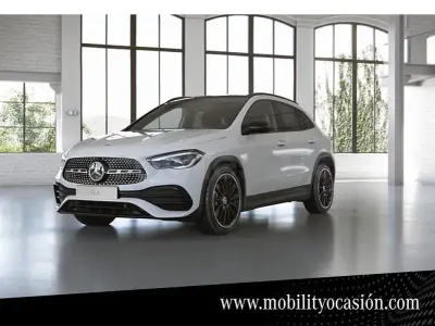 Usado Mercedes GLA200 AMG line 150 CV (110 kW) 2022 Blanco polar  pintura unicolor SUV