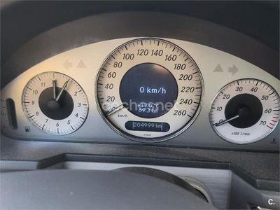 Azul Usado 2006 Mercedes E350 Avantgarde Berlina | 10.000 €