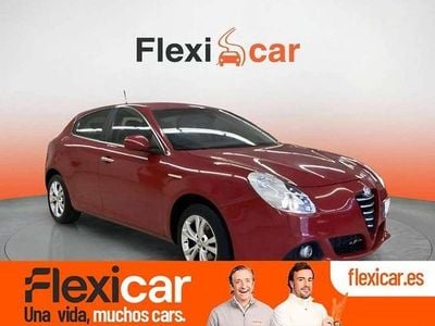 Usado Alfa Romeo Giulietta Distinctive 120 CV (88 kW) 2015 Rojo Utilitario