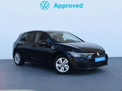 Usado VW Golf VIII Life 116 CV (85 kW) 2024 Negro Utilitario