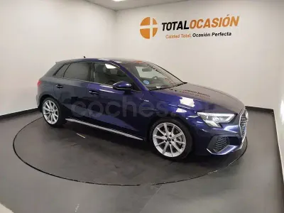Usado Audi A3 S-Line 150 CV (110 kW) 2021 Azul Berlina