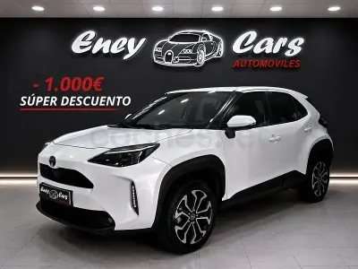 Usado Toyota Yaris Cross Active 116 CV (85 kW) 2024 Blanco SUV