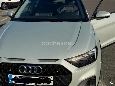 Usado Audi A1 116 CV (85 kW) 2025 Gris / plata SUV