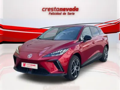 Nieuw MG MG4 EV Luxury 150 kW (204 PK) 2025 Rood Hatchback