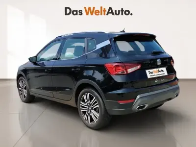 Usado Seat Arona FR 116 CV (85 kW) 2025 Negro SUV