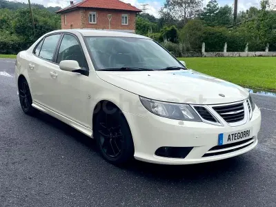 Usado Saab 9-3 Vector 180 CV (132 kW) 2009 Blanco Berlina