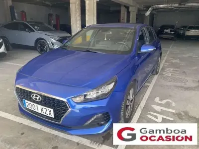 Usado Hyundai i30 95 CV (69 kW) 2018 Azul Utilitario