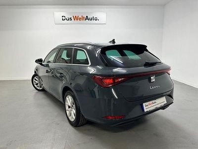 Azul Usado 2025 Seat Leon Style | 22.490 €