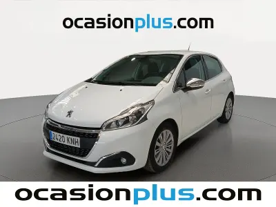 Usado Peugeot 208 Allure 110 CV (80 kW) 2018 Blanco Utilitario