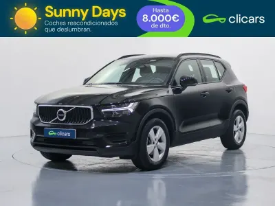 Usado Volvo XC40 Momentum 129 HP (94 kW) 2021 Preto SUV