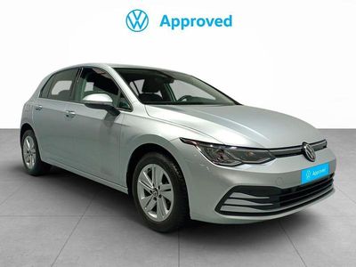 Usado VW Golf VIII Life 115 CV (84 kW) 2023 Gris plata Utilitario