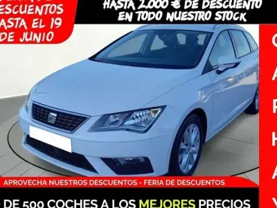 Usado Seat Leon ST Style 116 CV (85 kW) 2020 Blanco Familiar