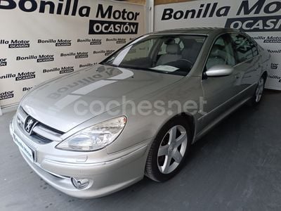 Peugeot 607