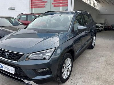 Usado Seat Ateca Style Plus 115 CV (84 kW) 2018 Gris / plata SUV