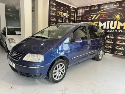 Usado VW Sharan Advance 140 CV (102 kW) 2008 Azul Monovolumen