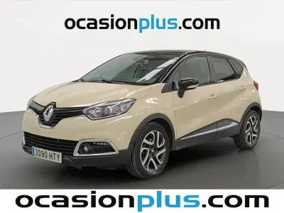 Usado Renault Captur Zen 120 CV (88 kW) 2013 Beige SUV