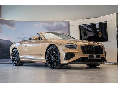 Nuevo Bentley Continental 680 CV (500 kW) 2025 Camel Descapotable