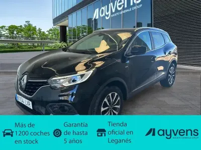 Usado Renault Kadjar LIMITED 140 CV (102 kW) 2021 Negro SUV