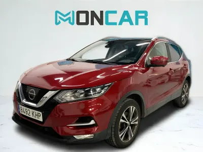 Usado Nissan Qashqai N-Connecta 163 CV (119 kW) 2018 Rojo SUV