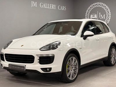 Blanco Usado 2015 Porsche Cayenne S E-Hybrid SUV | 34.500 € (Precio justo)