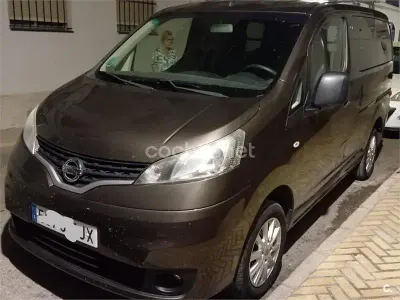 Usado Nissan Evalia 110 CV (80 kW) 2018 Marrón Monovolumen