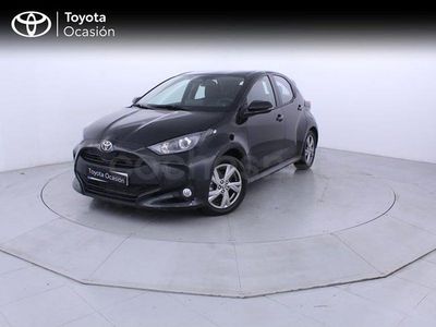 Usado Toyota Yaris Hybrid Active 116 CV (85 kW) 2025 Negro Berlina