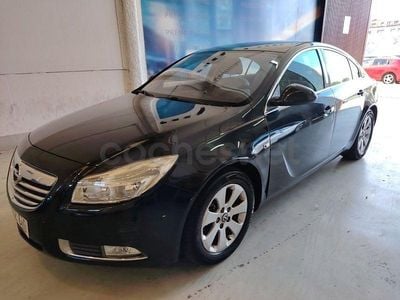Usado Opel Insignia Edition 130 CV (95 kW) 2010 Gris / plata Berlina