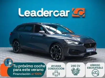 Usado Cupra Leon 245 CV (180 kW) 2022 Gris Familiar