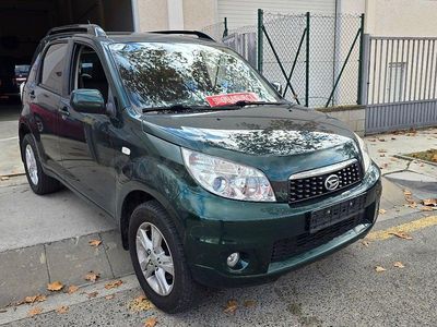Usado Daihatsu Terios 105 CV (77 kW) 2009 Verde SUV