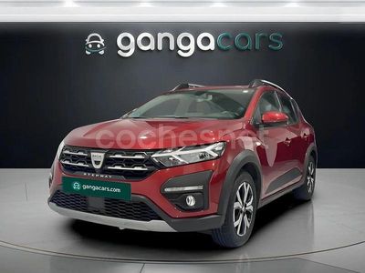 Rojo Usado 2021 Dacia Sandero Essentiel Berlina | 12.990 € (Precio justo)