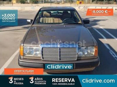 Usado Mercedes E200 184 CV (135 kW) 1988 Beige Berlina