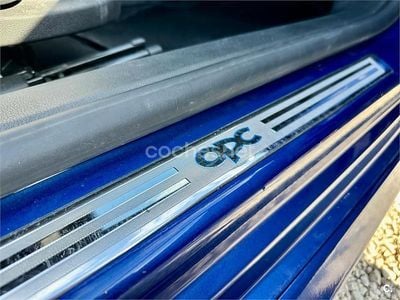 Usado Opel Astra GTC OPC 280 CV (205 kW) 2015 Azul Berlina