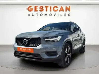 Usado Volvo XC40 R-Design 262 CV (192 kW) 2022 Azul SUV