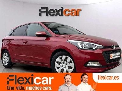Usado Hyundai i20 84 CV (61 kW) 2017 Rojo Utilitario
