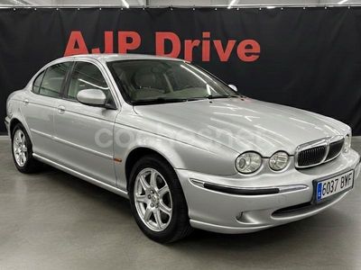 Gris / plata Usado 2002 Jaguar X-type Berlina | 4700 € (Precio justo)
