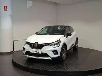 Usado Renault Captur Zen 140 CV (102 kW) 2022 Blanco SUV