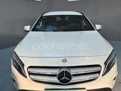Usado Mercedes GLA200 AMG line 136 CV (100 kW) 2016 Blanco SUV