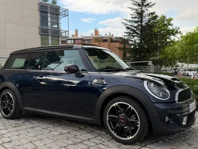 Usado Mini Cooper S Clubman 184 CV (135 kW) 2011 Azul Familiar